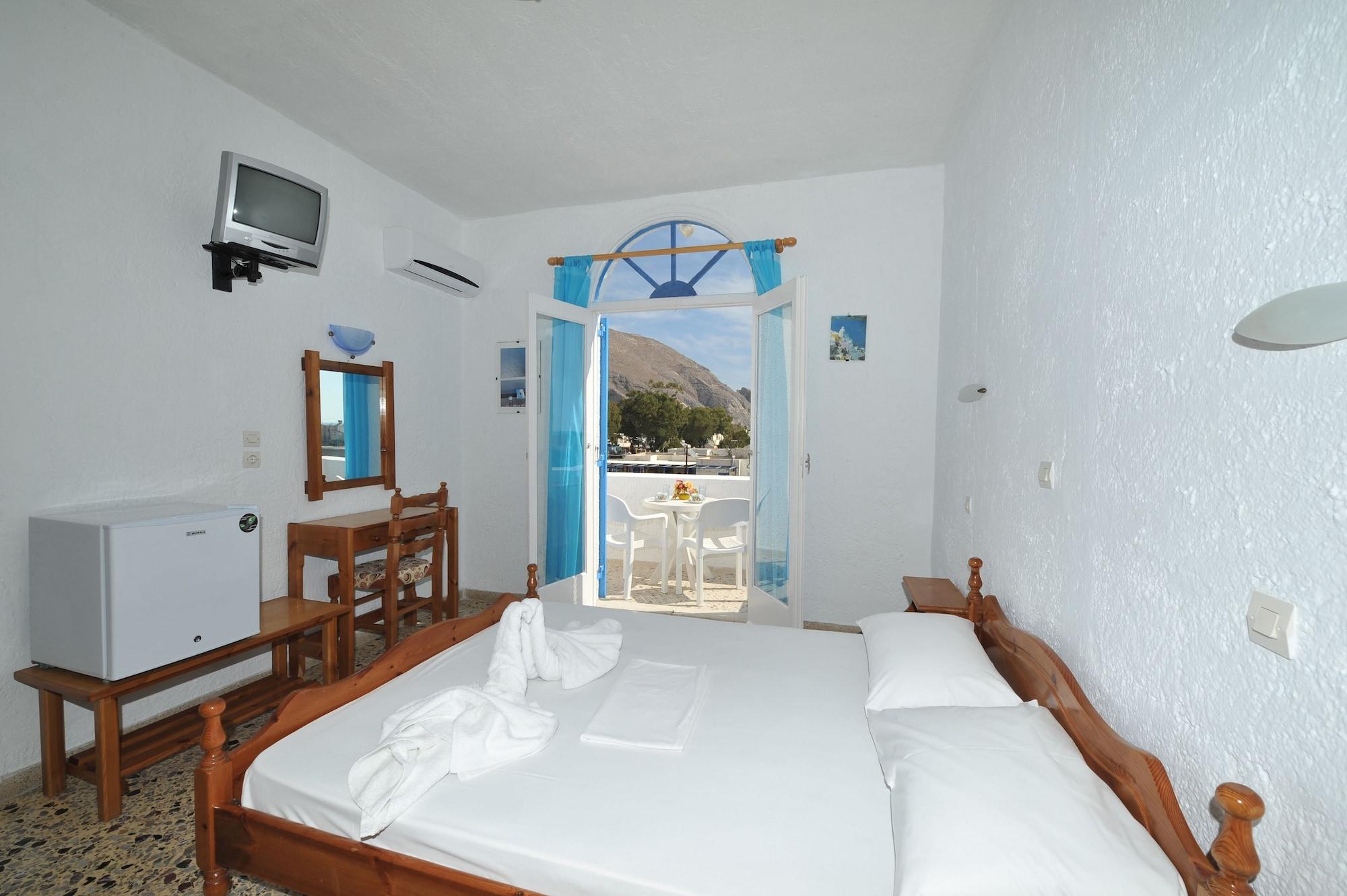 Santa Irini Hotel Періса Екстер'єр фото