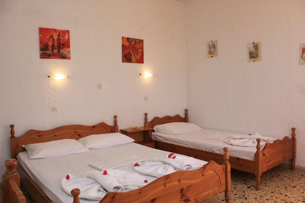 Santa Irini Hotel Періса Екстер'єр фото