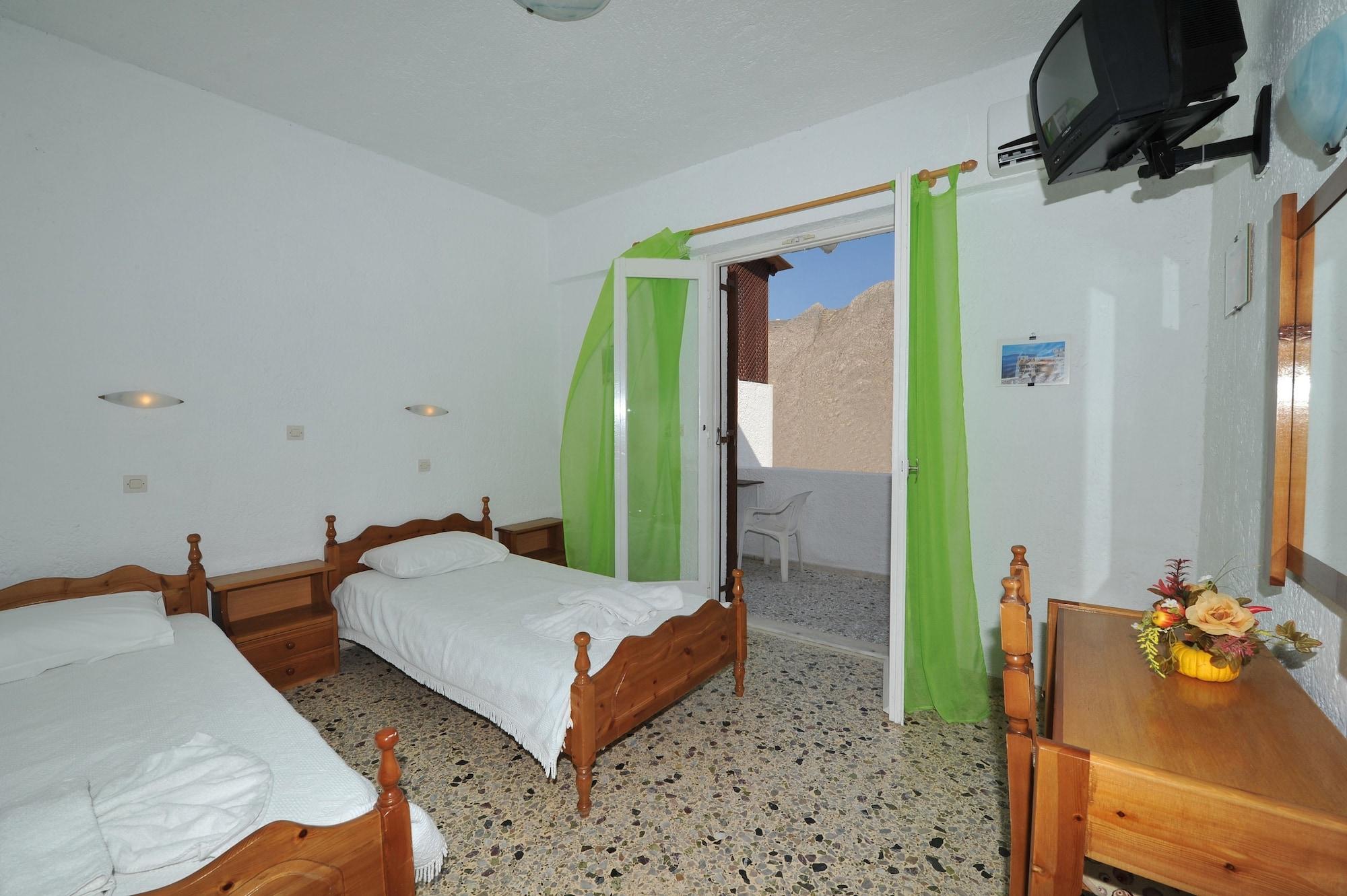 Santa Irini Hotel Періса Екстер'єр фото