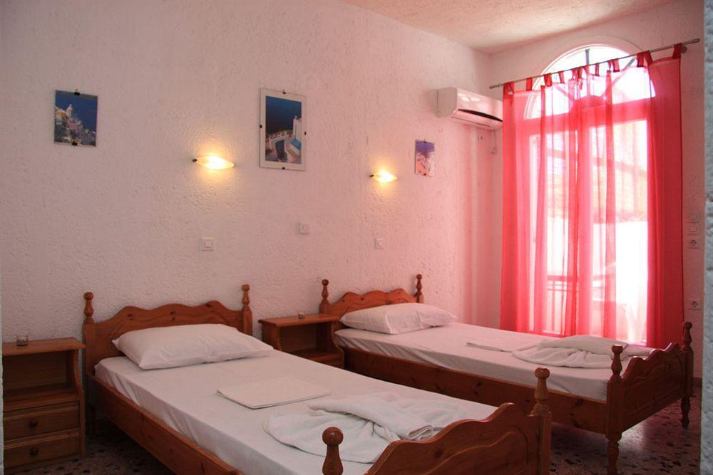 Santa Irini Hotel Періса Екстер'єр фото